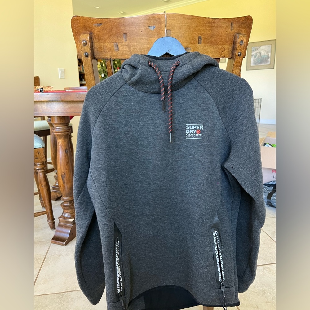 SUPERDRY Men’s‎ Black and Gray Hoodie super warm